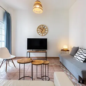 hsh-suites-triana.es-andalucia.com/