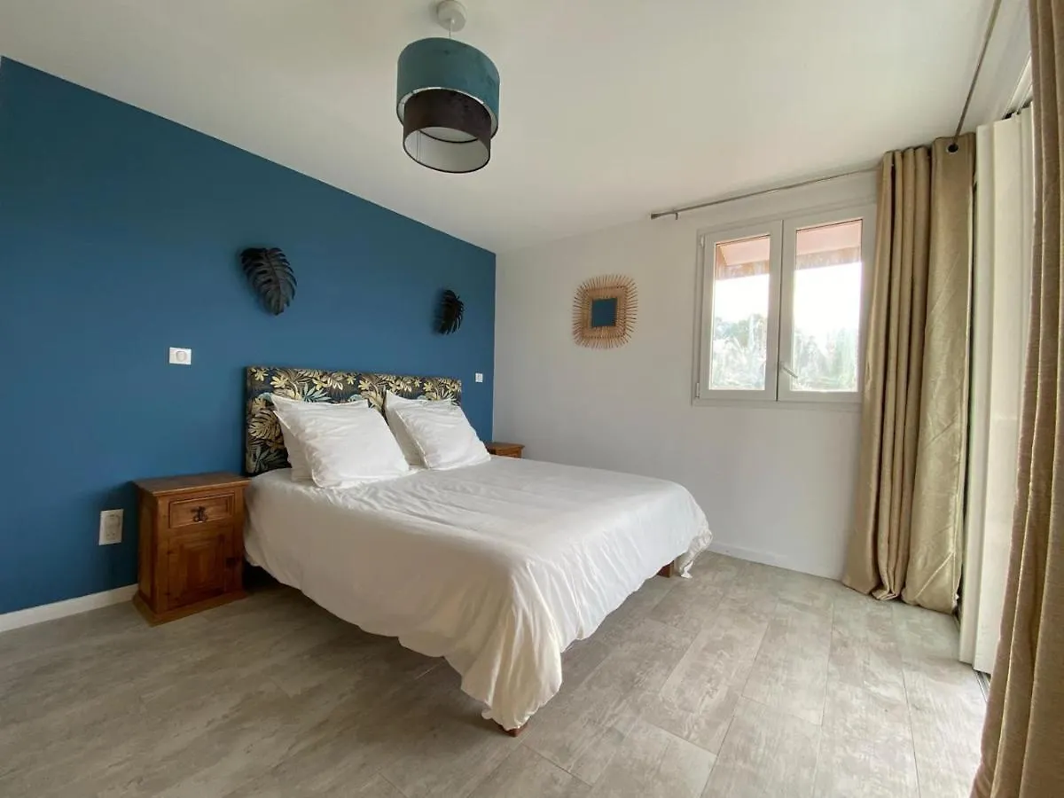 La Maison Les Trois-Ilets 0*,